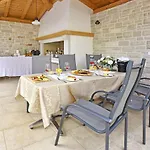 Apartments House Anna For Max 13 Persons In Porec, Pet Friendly