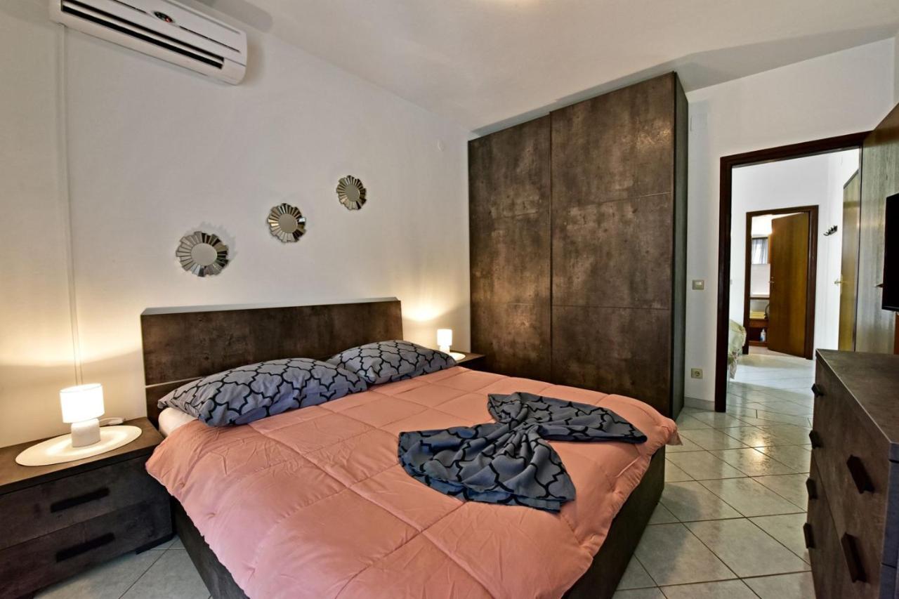 House Anna For Max 13 Persons In Porec, Pet Friendly Porec